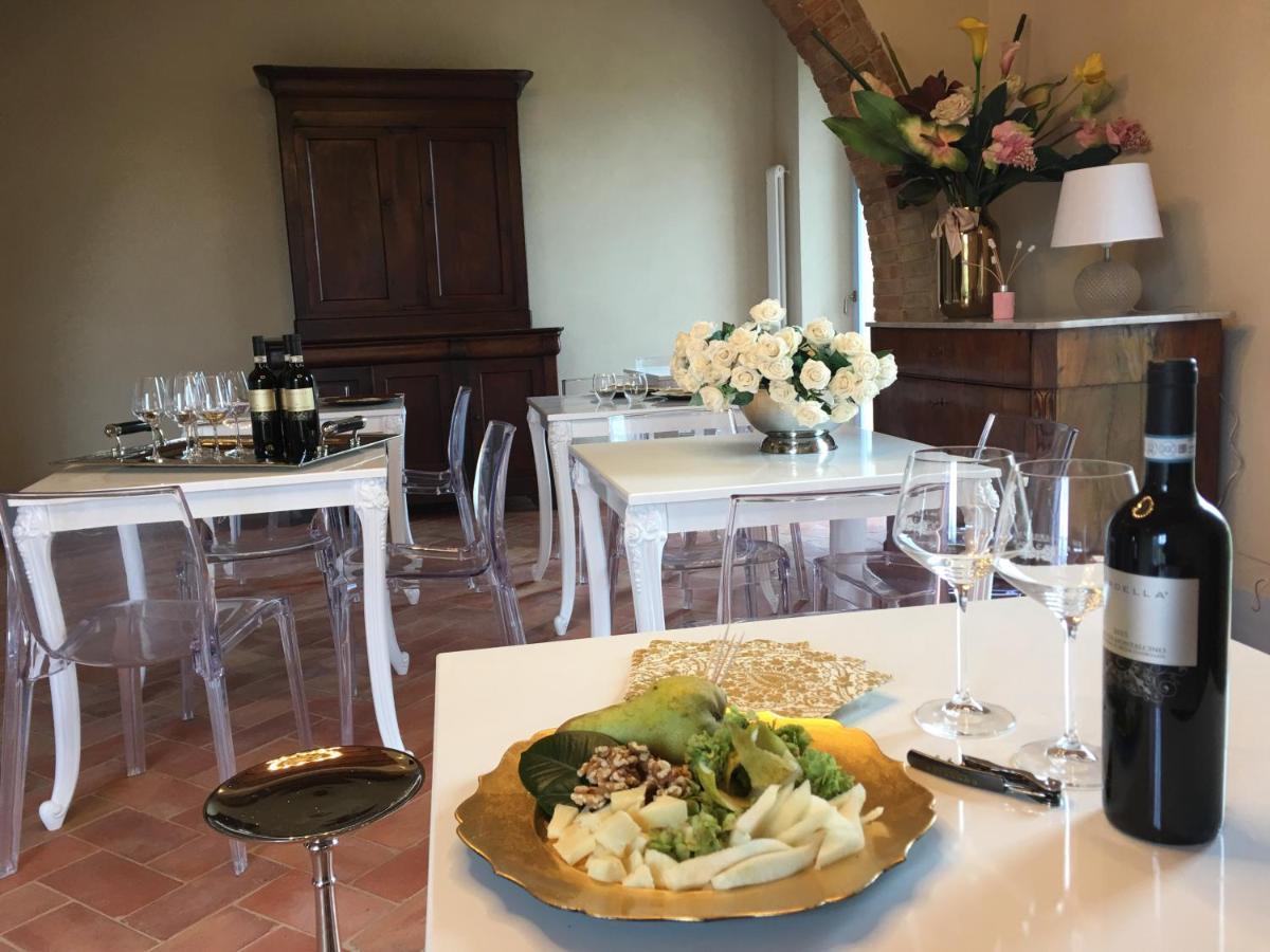 Cordella In Valdorcia Truffle And Olive Oil Resort Montalcino Exterior foto