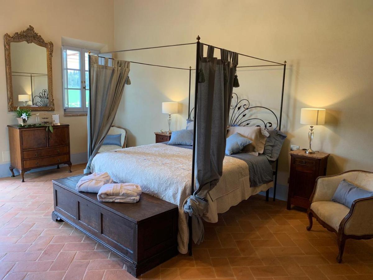 Cordella In Valdorcia Truffle And Olive Oil Resort Montalcino Exterior foto